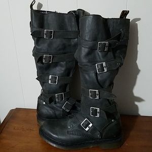 Super Rare! Dr. Martens Phina Boots